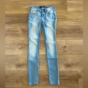 Womens Hollister jeans